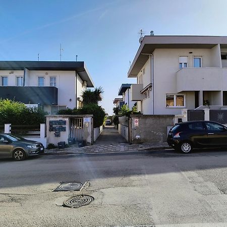 B&B Casa Balai 72 A 100 Mt Dal Mare Porto Torres Bagian luar foto