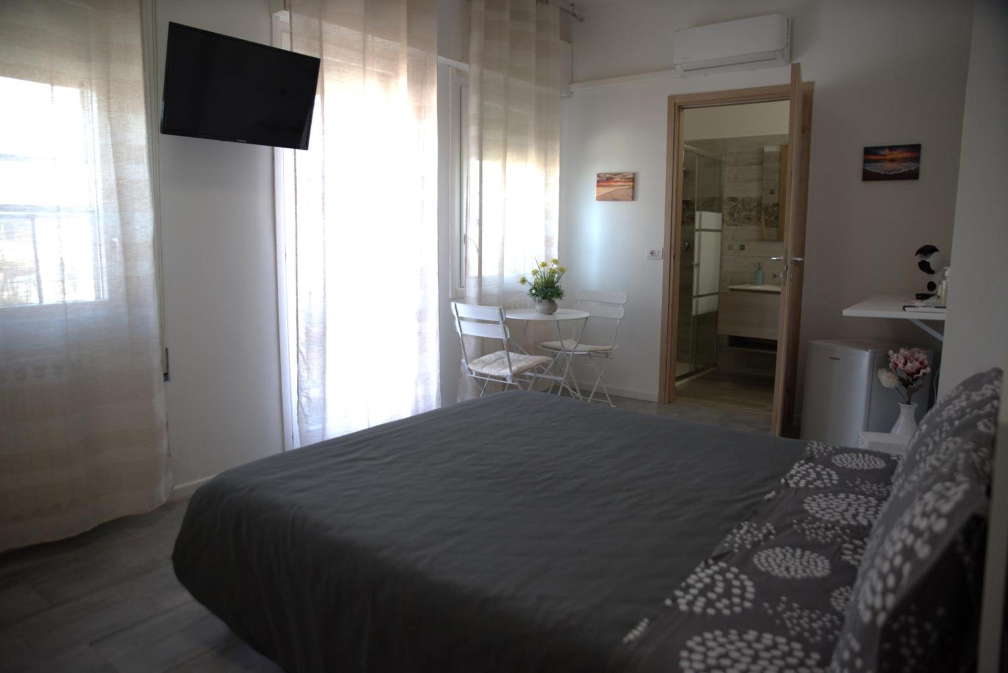 B&B Casa Balai 72 A 100 Mt Dal Mare Porto Torres Bagian luar foto
